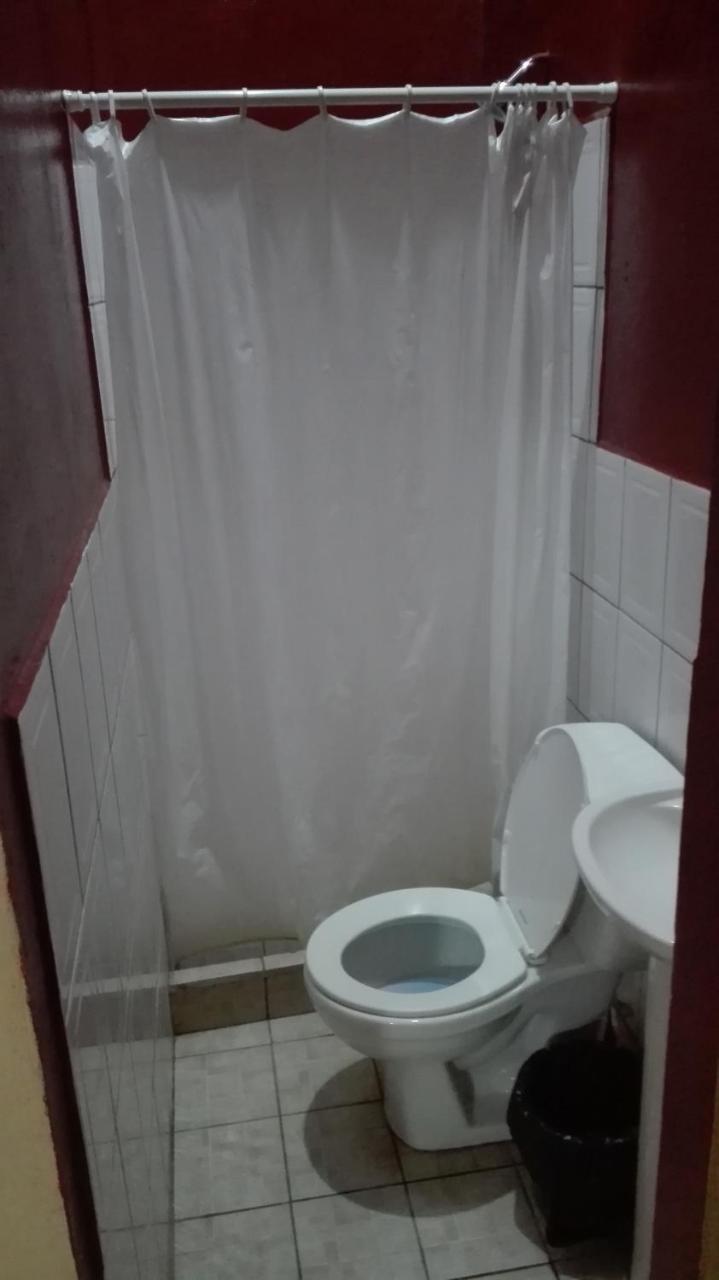 Hostal Don Frank San Carlos Buitenkant foto