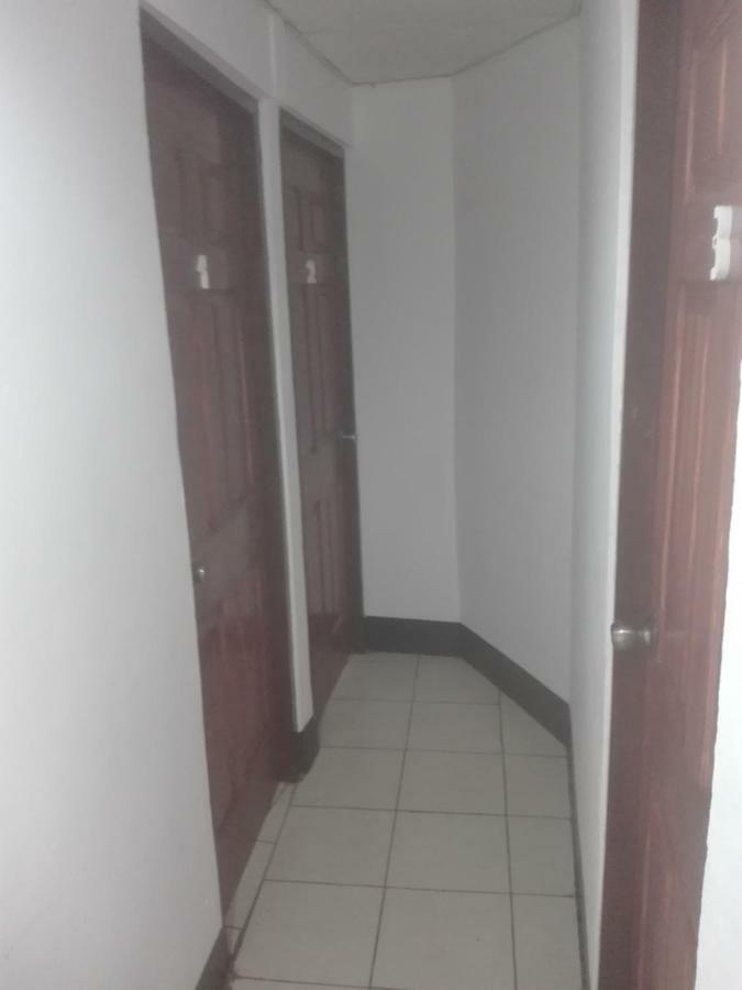 Hostal Don Frank San Carlos Buitenkant foto